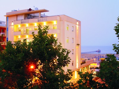Hotel San Francisco spiaggia a Rimini
