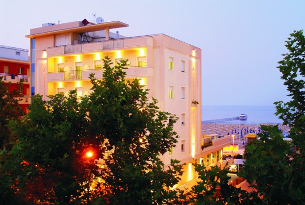 Hotel San Francisco spiaggia a Rimini